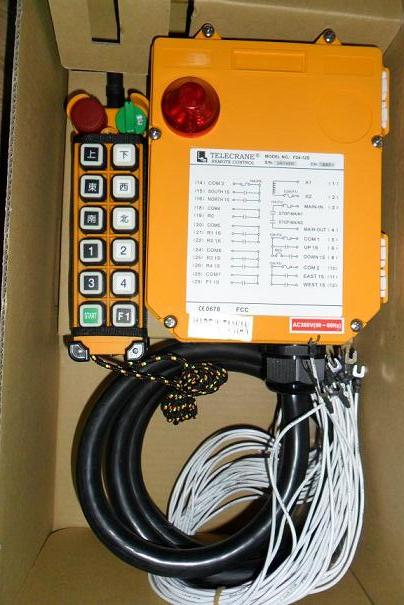 F24-12D 12路雙速起重機遙控器